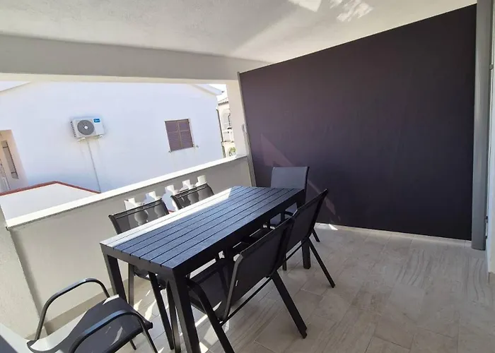 Vir, Two Bedroom With Wi-fi, A-c, Parking, 600m To The * Vir