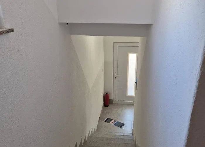 Vir, Two Bedroom With Wi-fi, A-c, Parking, 600m To The *