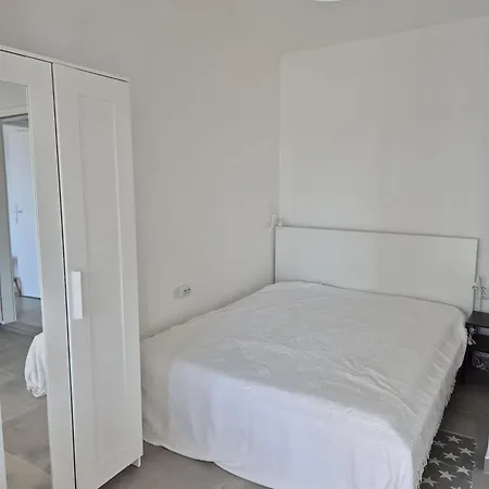 Vir, Two Bedroom With Wi-fi, A-c, Parking, 600m To The *